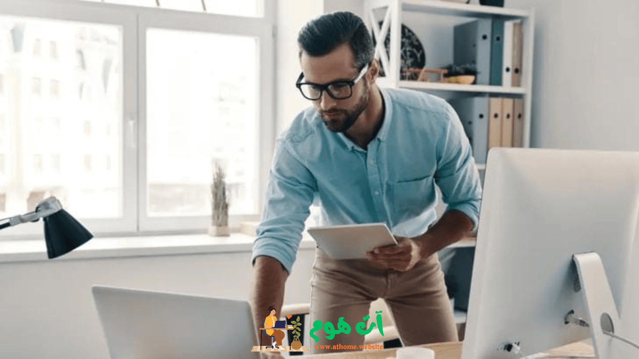 مدير وسائل التواصل الاجتماعي